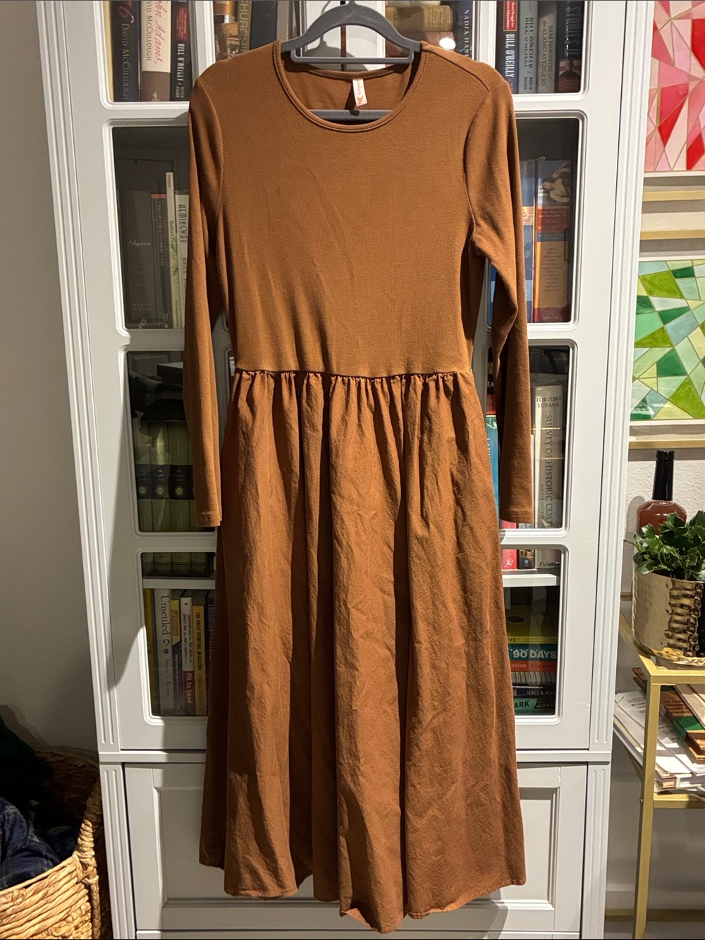 Long-Sleeve Dress With a Gathered Waist in Cappuccino Brown